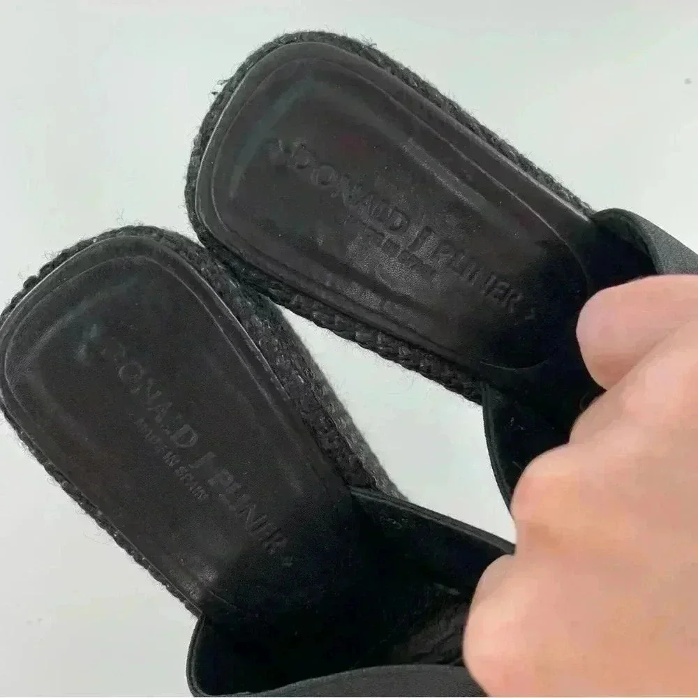 Donald J pliner sandals 7 black leather chunky platform slides vintage 90s y2k